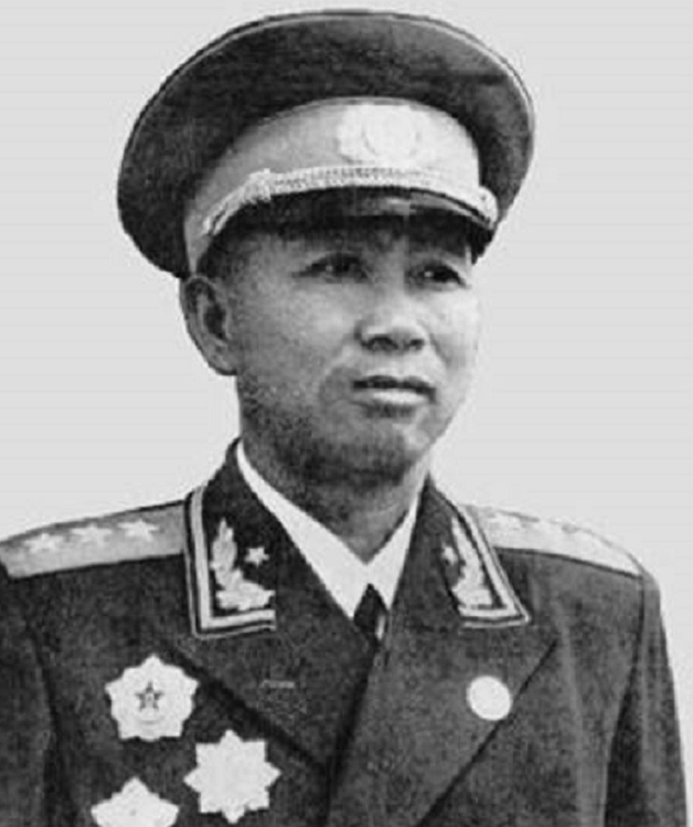 第四野战军，下辖4个王牌军团，军长都是谁？后