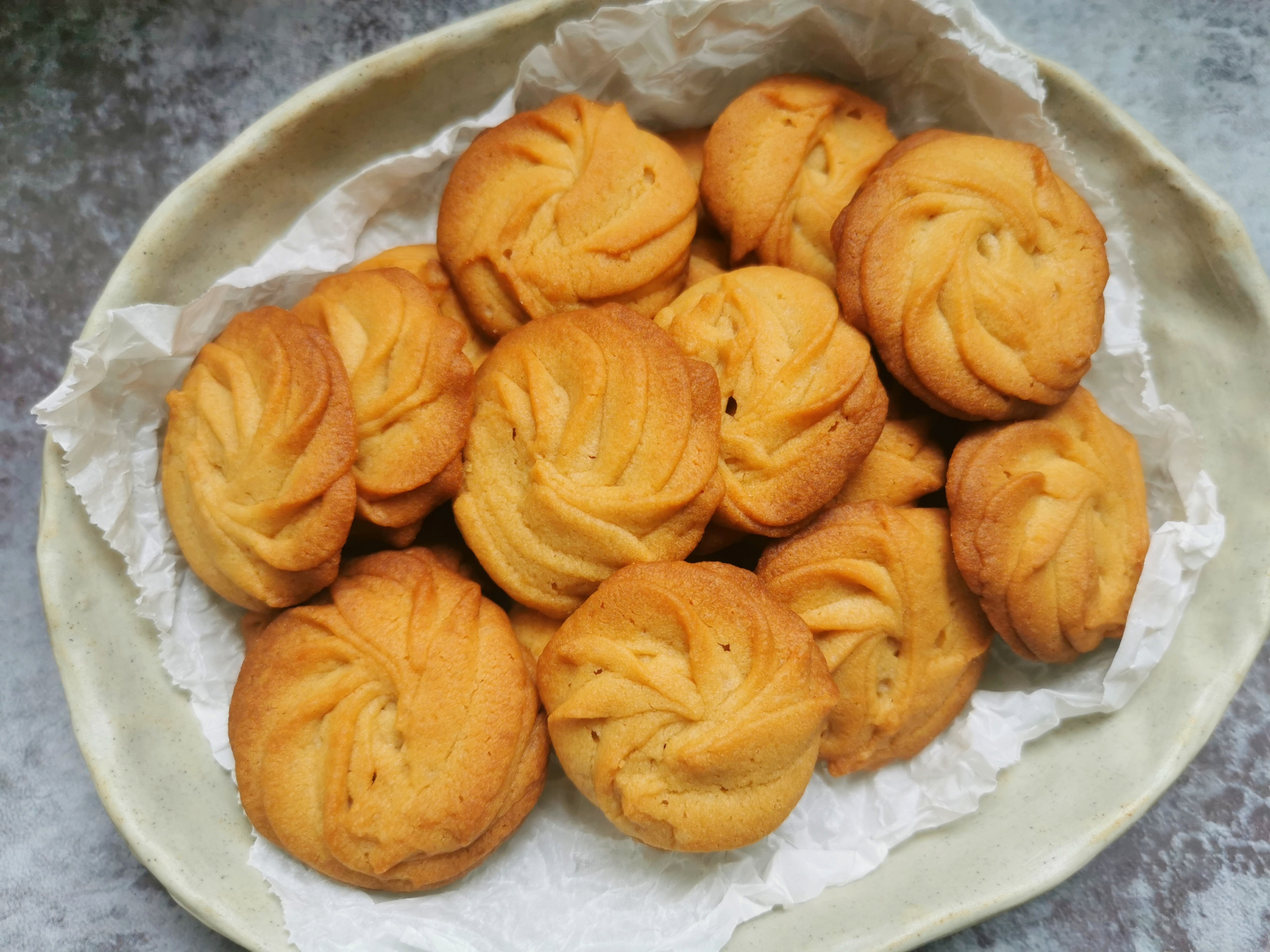 咖啡用來做餅乾，酥脆香甜又提神，下午茶必備，新手也能成功