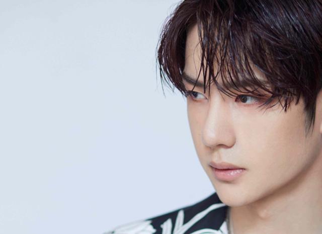 王一博是一夜爆红？他曾为了练台词，天天在家