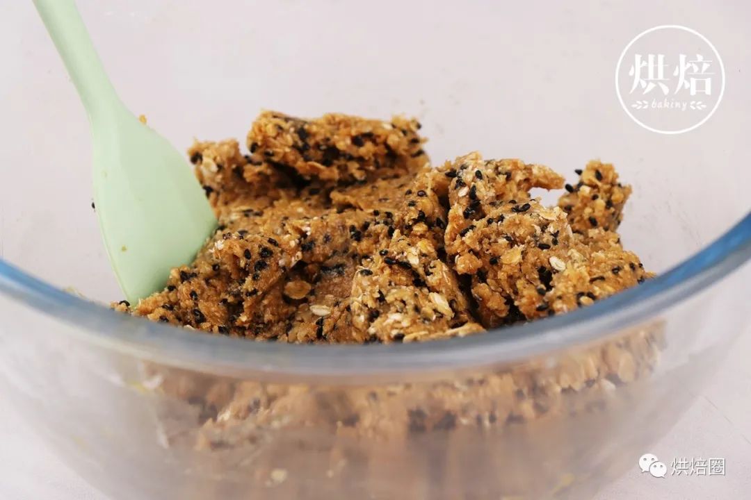 隔离在家做零食 不长肉黑糖燕麦饼干 可能要算健康零食排行榜前五吧
