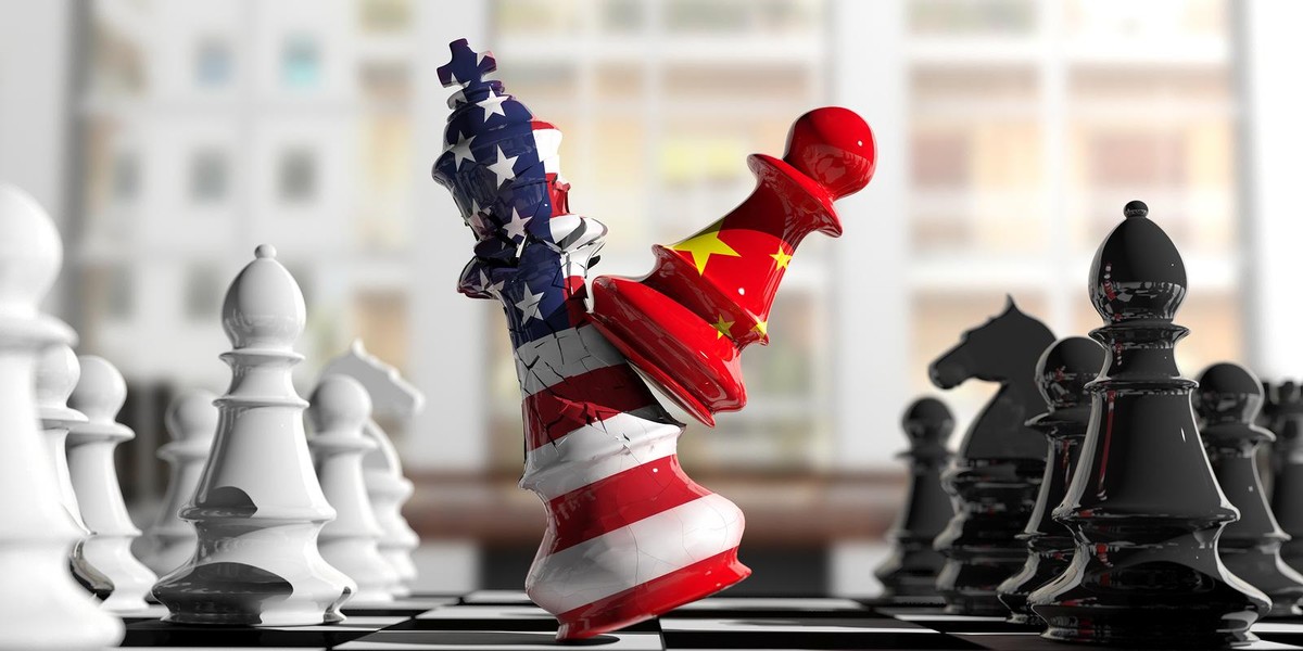 美俄首脑会晤前夕，俄罗斯送上一份大礼！中国两大变局双双破局