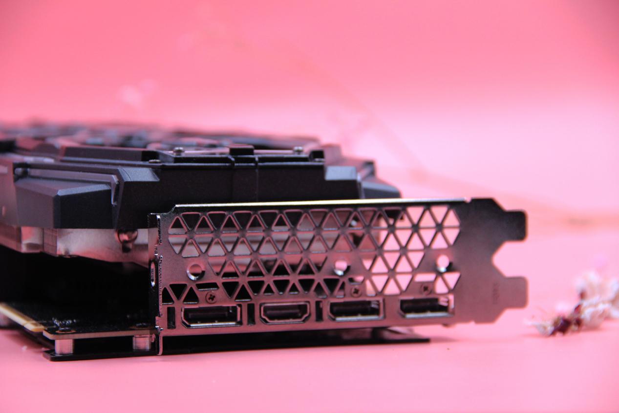 越级性能 一手光追体验 映众RTX 2070 SUPER冰龙超级版Ultra实测