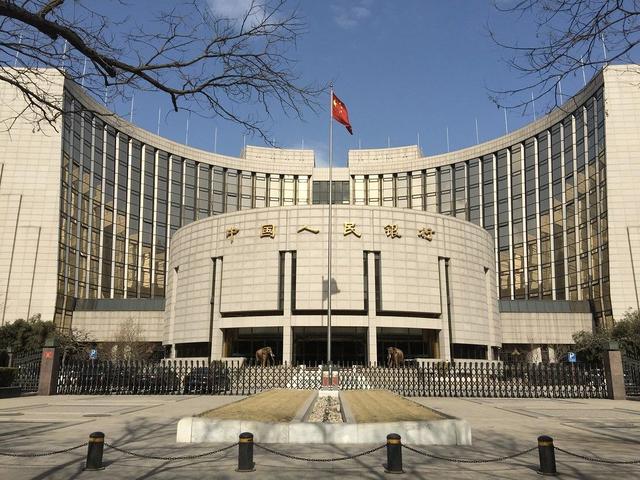 中国邮政储蓄银行被查，因乱收费被罚499万元，储户存款要留心了