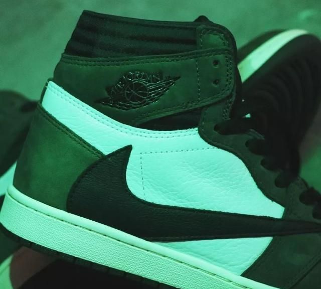 球星、明星“Nike倒钩”上脚图，这次你是天选之子还是陪跑成员？