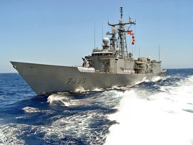 土耳其封锁利比亚海空，警告击落参战俄机，俄：敢动手将血腥报复