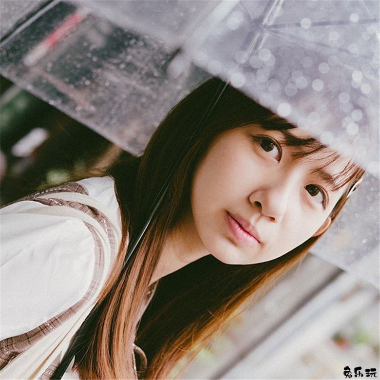 顶级配置颜值的软萌妹子看的热血难捱！这营养真好！