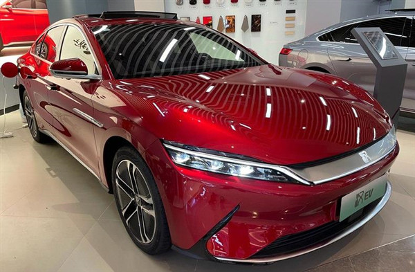 國產(chǎn)特斯拉Model3跌破25萬，比亞迪漢EV會如何？