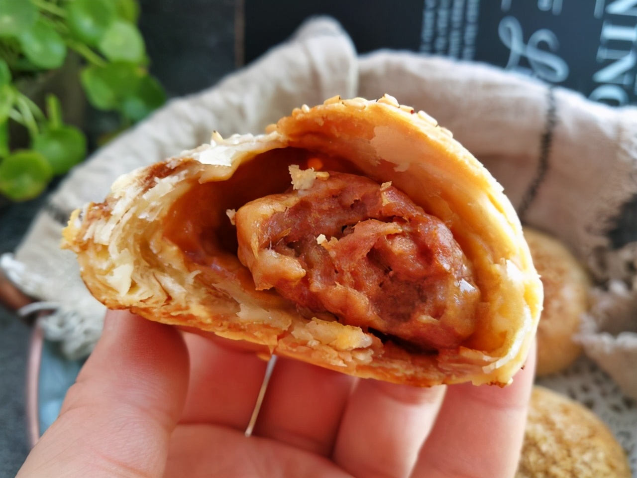 愛吃燒餅的不用出去買了，教你7種燒餅的做法，配方詳細零添加