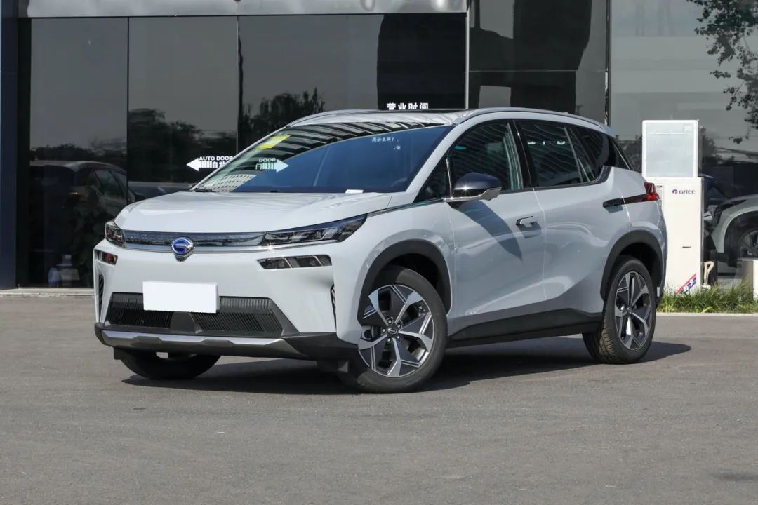 无惧特斯拉！这3款国货电动车续航超600公里 价格不贵还豪华