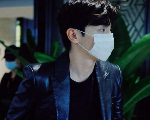 " escape closely 3 " head send 6 honored guests, do not see Guo Qilin's figure, the childe's holiday is a bit long