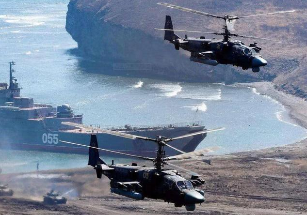 日本罔顾“不设军队”规定，又想借“集体自卫