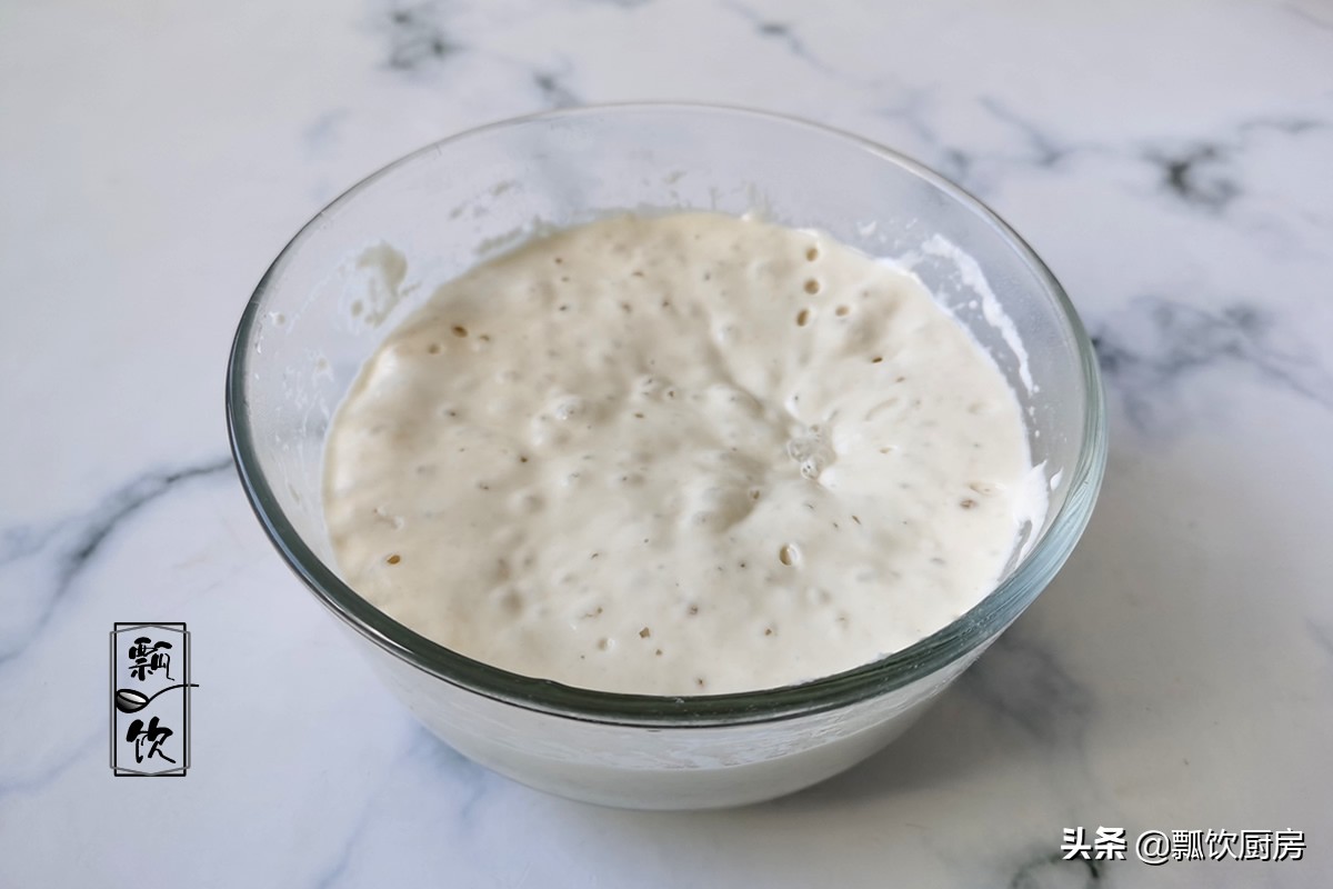 做油条新方法，外酥里软鼓大泡，告别干硬，软的弯腰，凉了都不硬