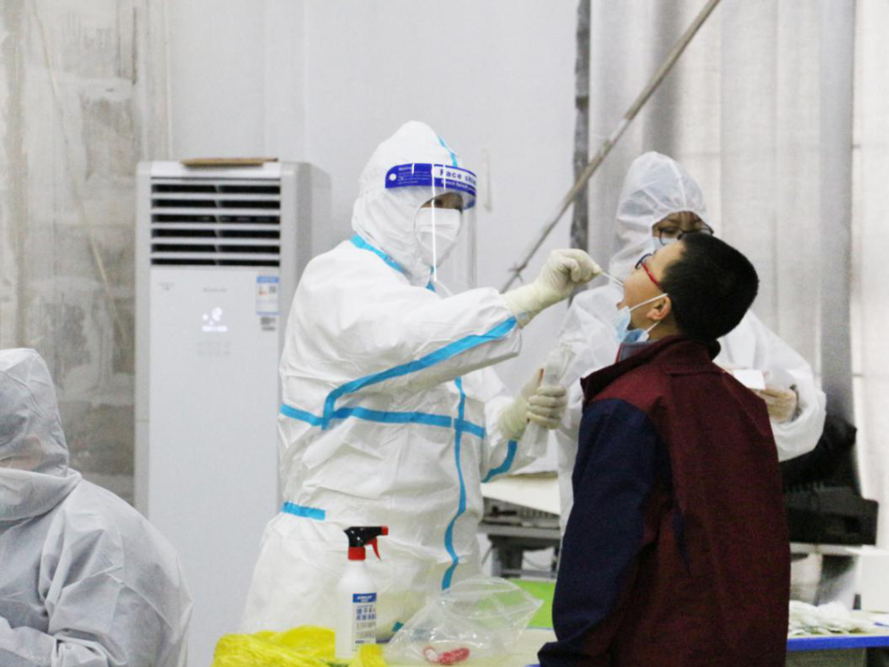 石家庄金石中学全校进行核酸检测