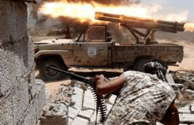 哈夫塔尔刚宣布接管利比亚，欧洲26国助阵，就被