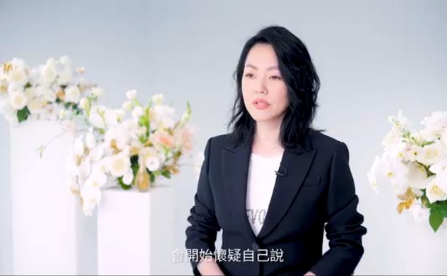 小s拍广告现场热舞，身材曼妙不像43岁，身着奢侈品牌上衣显贵气