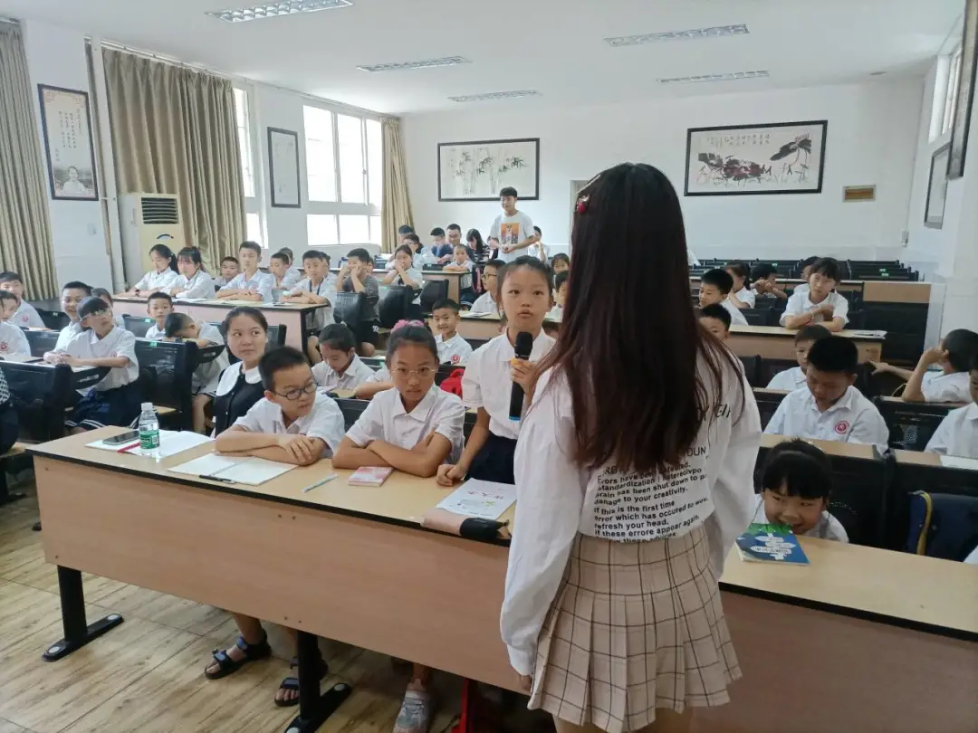 天府新区合江小学关爱留守儿童“曙光夏令营”开营仪式
