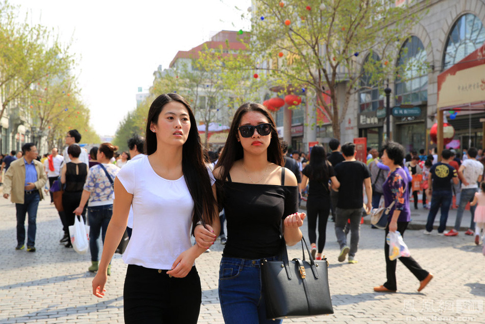 教师辞职，医护被裁，拒绝加班被罚款，这个五