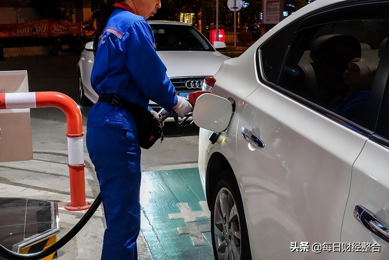 油价调整消息：今天3月9日，全国柴油；92、95汽