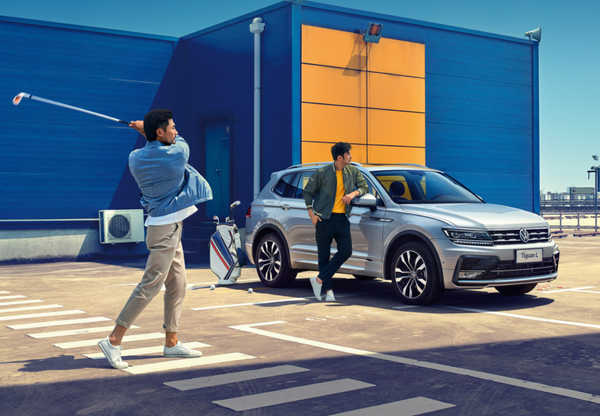 德系中型SUV，2021款大众途观L，动力空间尚可