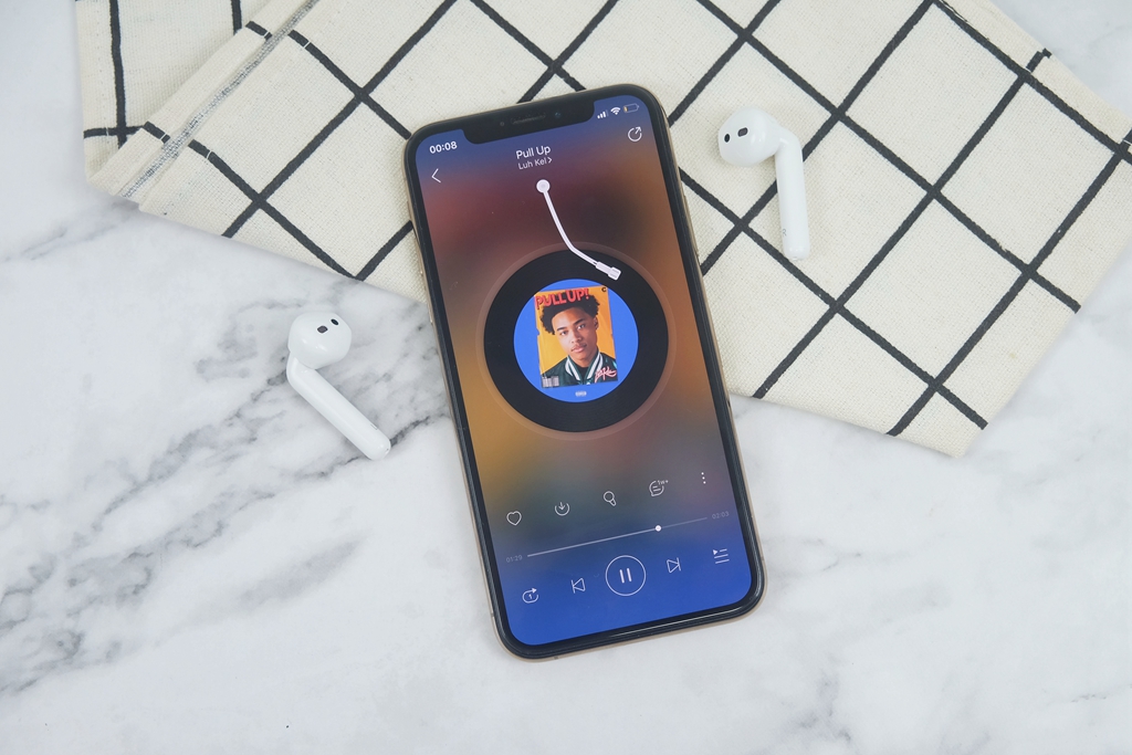 外表看似普通耳機(jī)，卻是iPhone隱藏福音，訊飛耳機(jī)全面評測