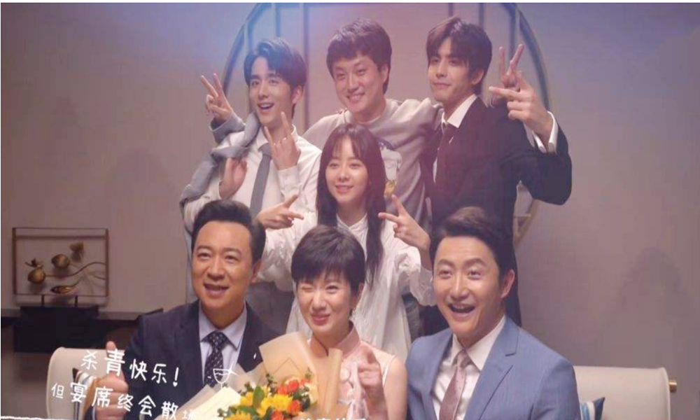 两爸|以家人之名两爸三娃的“奇怪”组合 告诉我们：爱与陪伴远比血脉相连更像家人