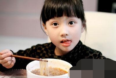 老人說：冬季進補，春天打虎，冬天給娃進補這4類食物要謹慎