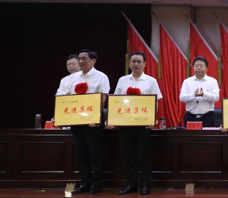 叢臺區(qū)永安中學慶祝第37屆教師節(jié)(圖5)