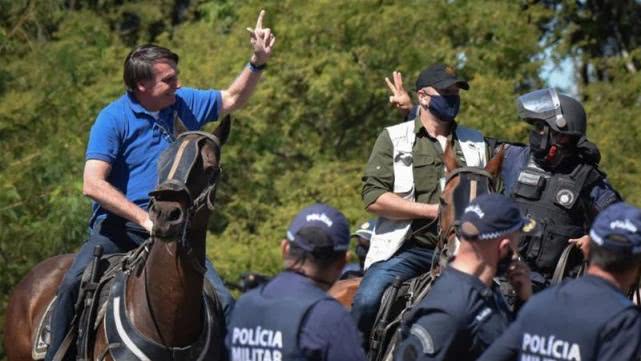 巴西总统支持者要求立刻解散国会和最高法院，大法官称这是纳粹行为