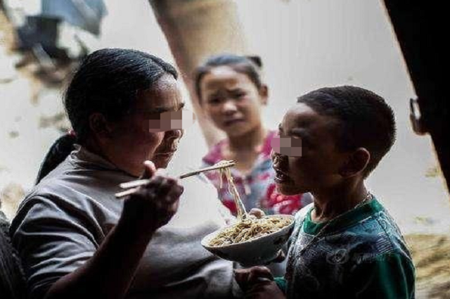 “养儿3忌，养女5忌”，针对孩子不同性别，李玫瑾育儿观也不同