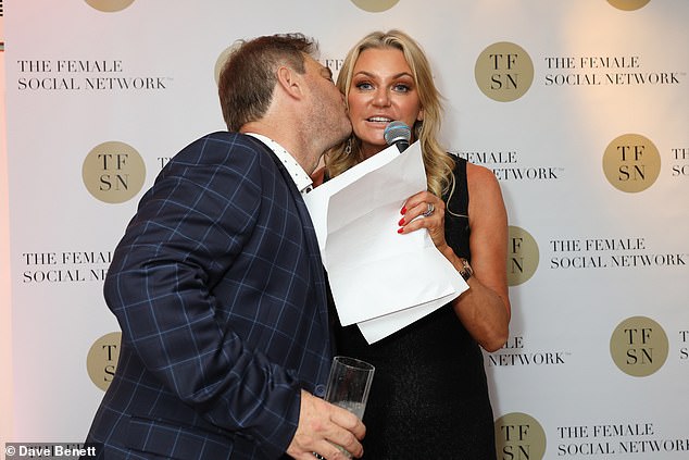 Ӣ��������������ɷ򣬻����䡰��������ţ��ơ�����������ǡ�