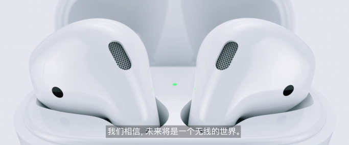 新 AirPods 評測：我戴了 24 小時(shí)，體驗(yàn)到這 6 大變化丨模范評測