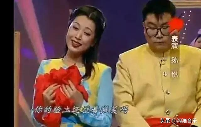 那英火了，与那英有恩怨的两大歌后，为何突然消失了？