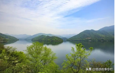 必须让自己坚强的句子 给自己一句坚强的话图片