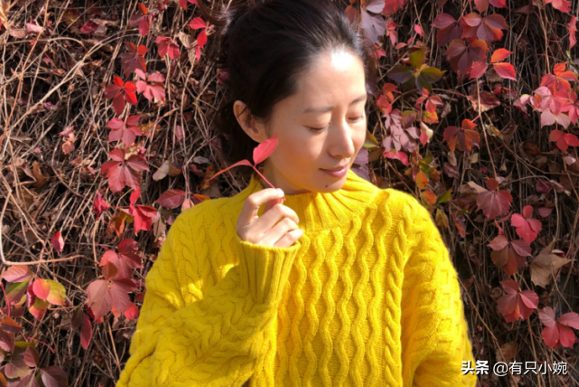 刘敏涛回应醉酒式唱歌，表示“真没喝”，电话却状态引人怀疑