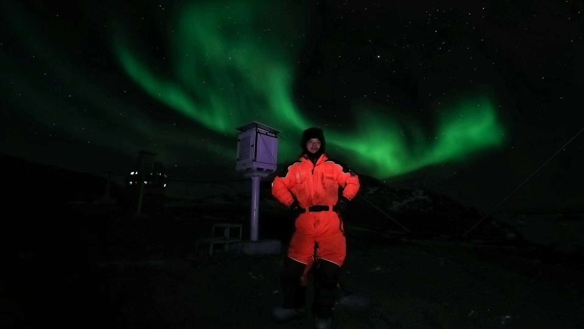 51岁贵州大叔，南极焚烧垃圾42000公斤，只为研究地球！