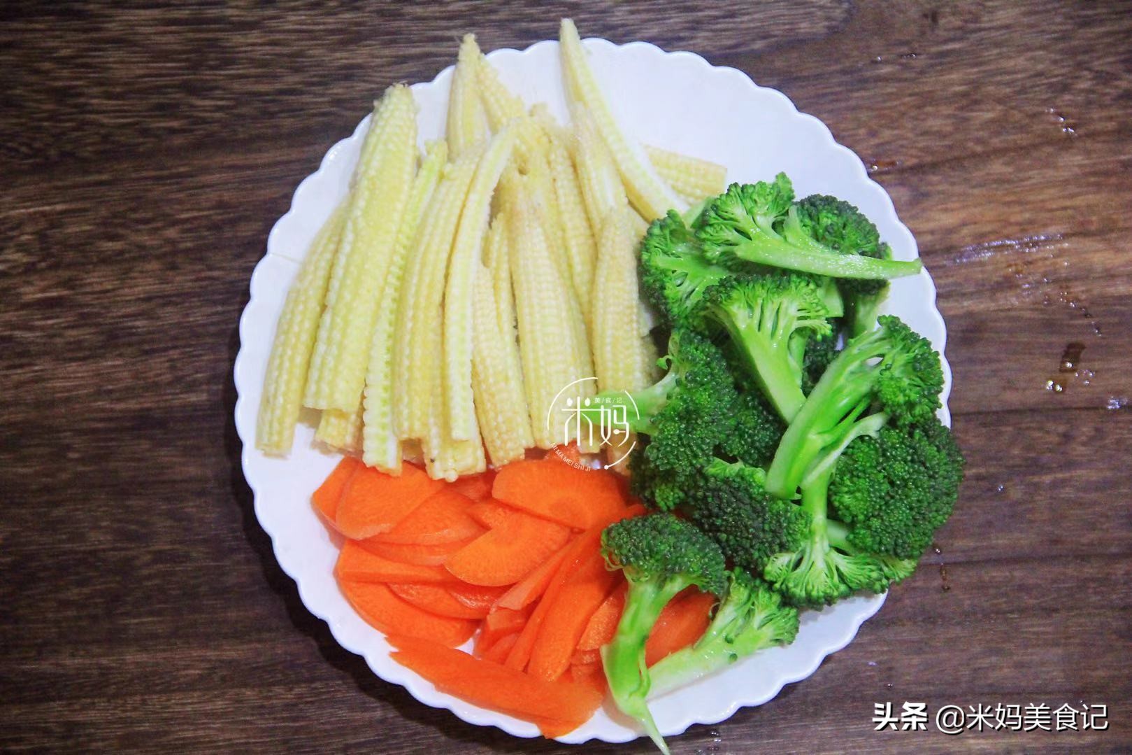 图片[5]-玉米笋炒西蓝花做法步骤图 清脆爽口营养足孩子常吃体格更健壮！-起舞食谱网