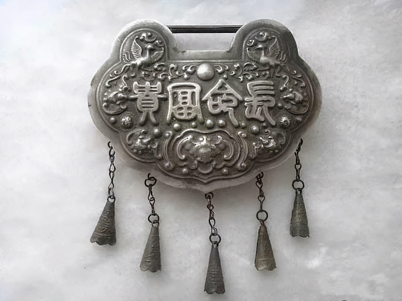 郭碧婷为庆女儿百天办宴席，产后气色好状态佳，首次曝光孩子名字