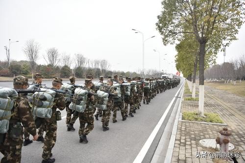 为何在中国，军队中流传着，宁跑5公里不跑3千米