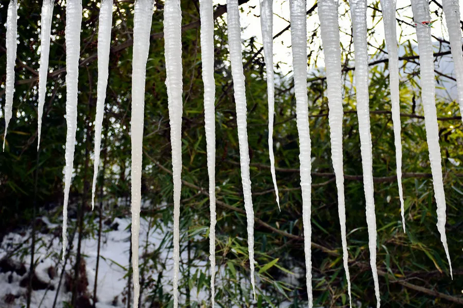 炎炎夏日，送你一组冰雪图片降降温