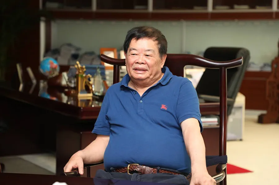 曹德旺、于彦忠：未来三年，不，不止三年，都