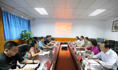 他是陈景润的双料学生，当年20多岁的小伙如今是