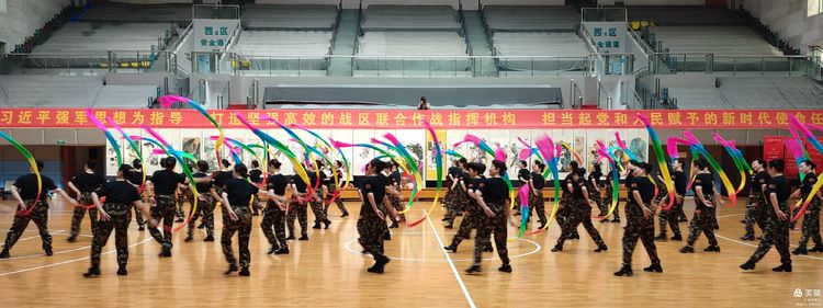 四川省军区老干部大学庆祝中国共产党成立一百周年“深情颂伟业永远跟党走”系列展演首场圆满成功