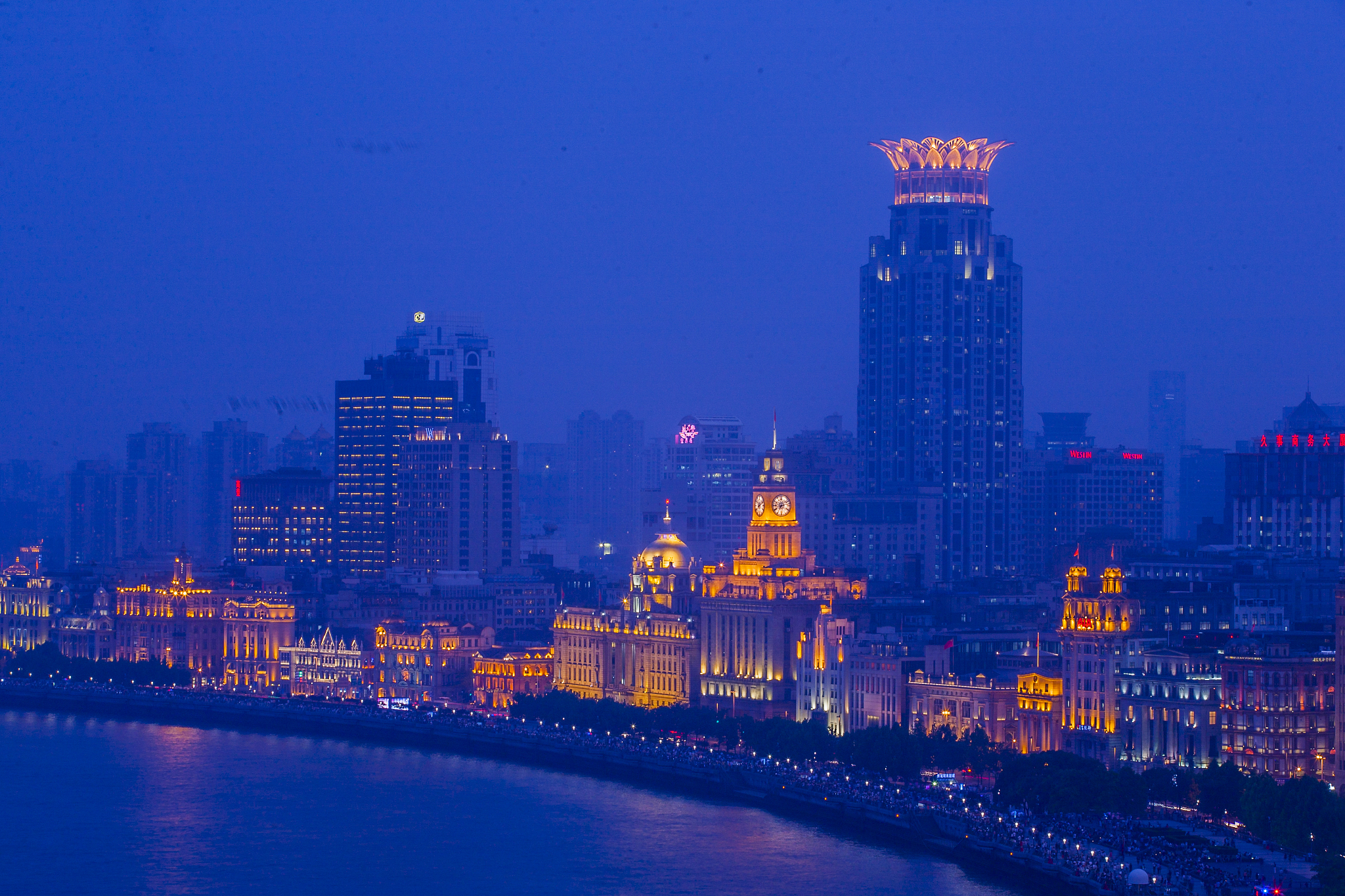 上海浦西第一高楼背后：华裔老板曾为印尼首富