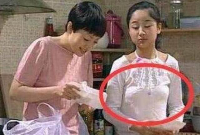 《家有儿女》中最“离谱”的穿帮，张张经典，最后一个心疼杨紫