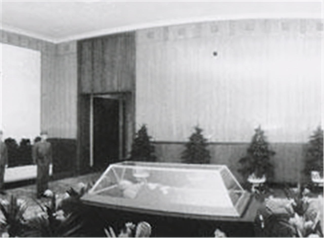 揭秘 毛主席纪念堂采用何技术起到对遗体整容作用 史论 Mdeditor