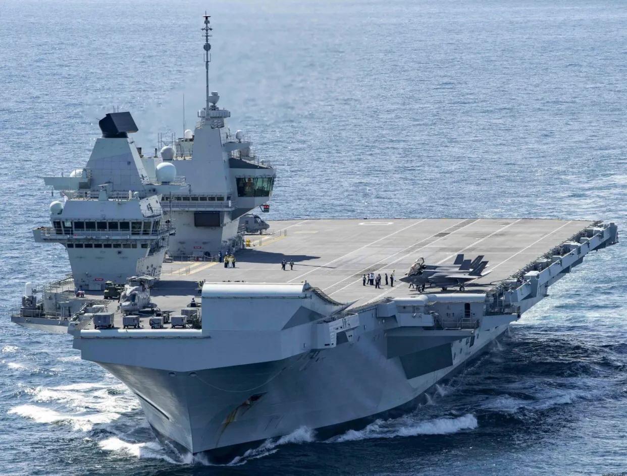 英國鬧了個大笑話，剛叫嚷�砲艦外交�，新航母就直接趴窩了