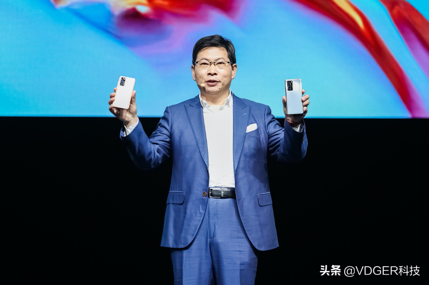 一加8全系列配备及标价提早曝出；OPPO Ace2线下推广宣传海报曝出标价4399？