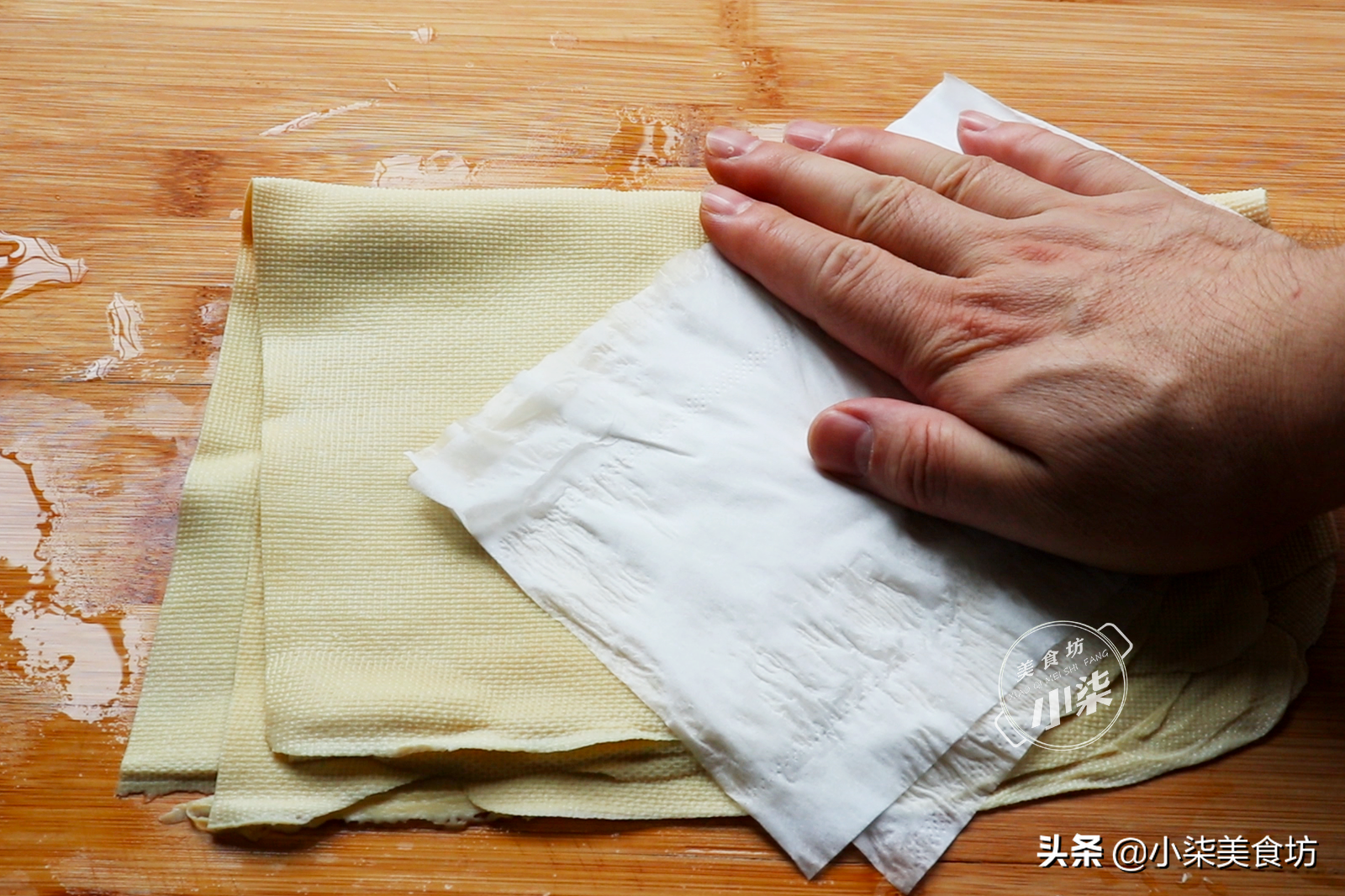 图片[5]-干豆腐一个神奇做法 盐水里一泡 不炒不油炸 个个鼓大泡 酥脆-起舞食谱网