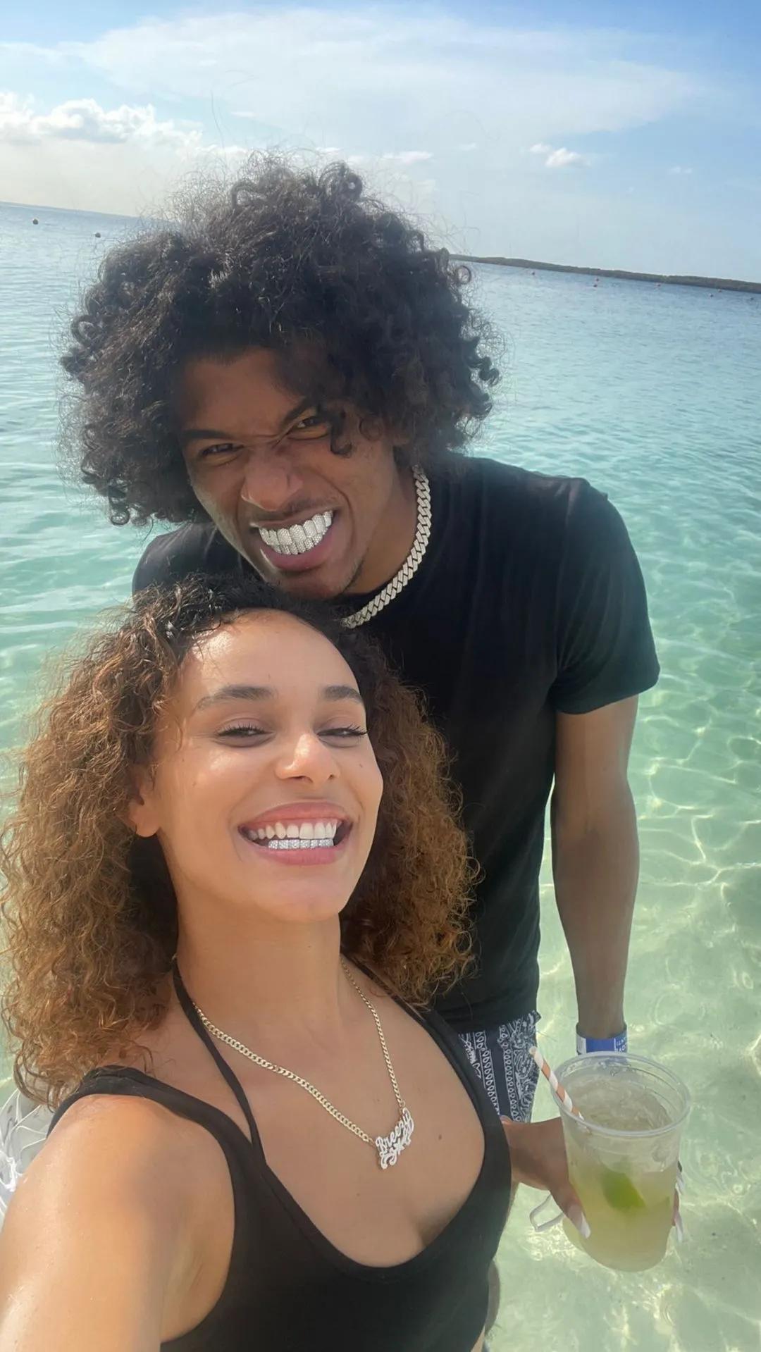 Houston Rockets Roster Girlfriends Do evil!No beauty pageant!The Rockets' No. 2 show has a new girlfriend ...