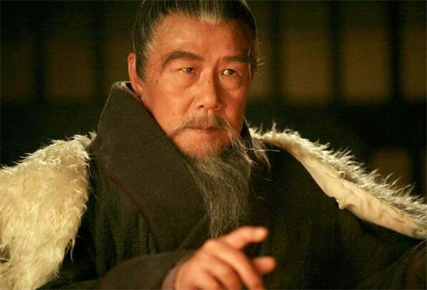 曾国藩和左宗棠之间到底有什么恩怨，致使二人半生不相往来？